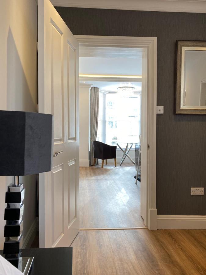 The Maureen Suite Llandudno Luaran gambar